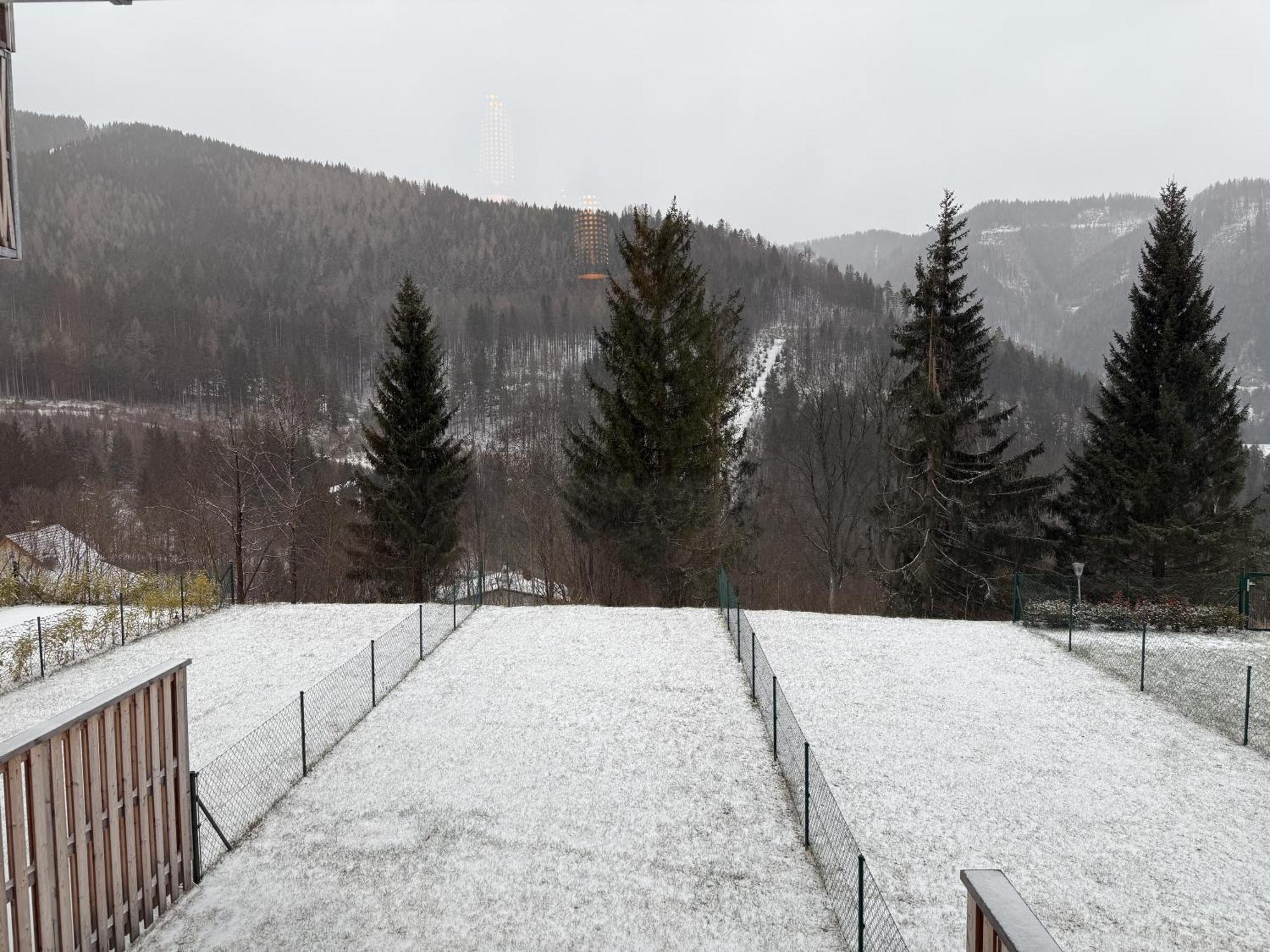 Bergzauber Am Semmering Apartment Exterior photo